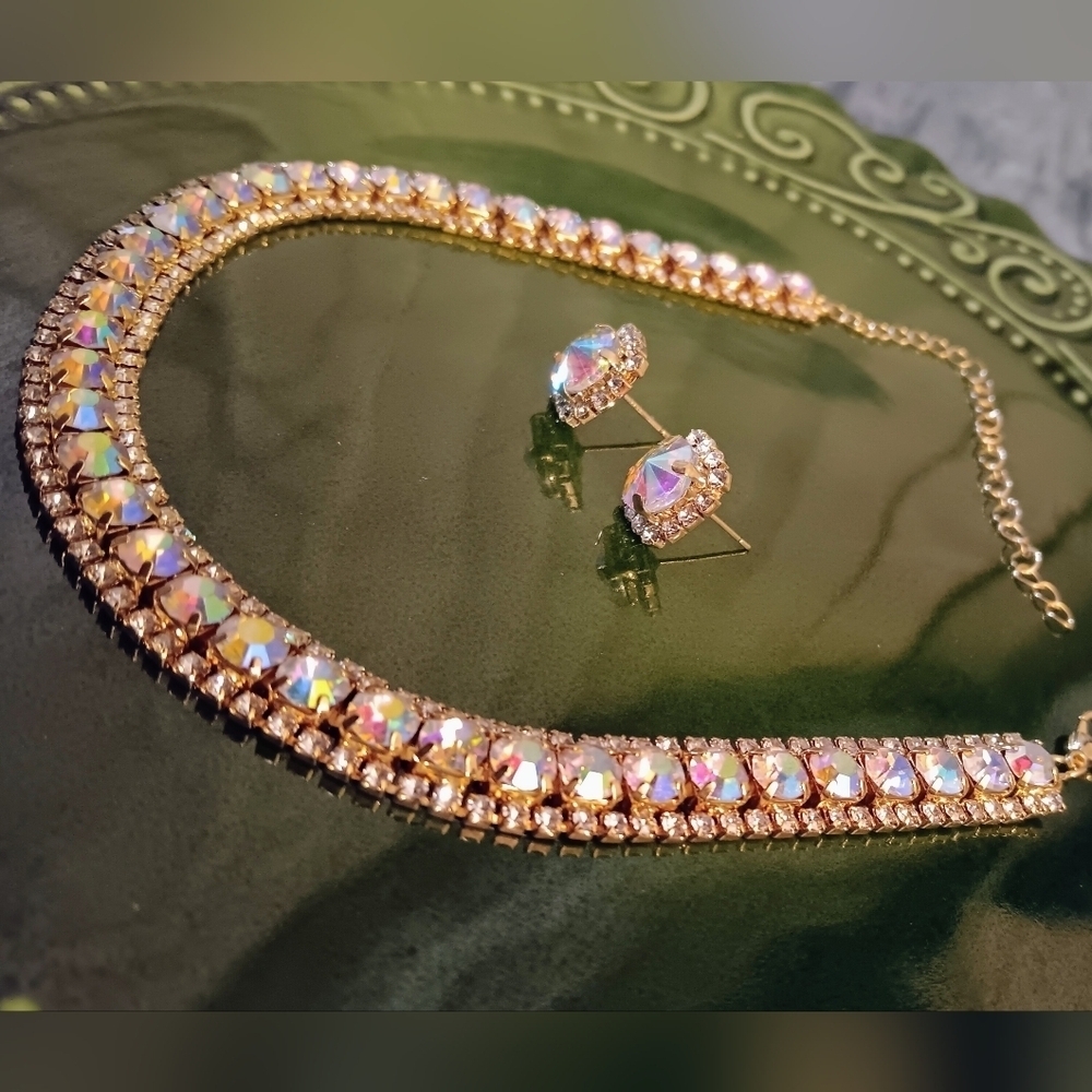 Necklace set diamonds earrings crystal